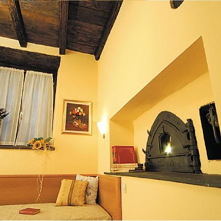 Casa Vacanze Provenzale Torre Pellice Buitenkant foto