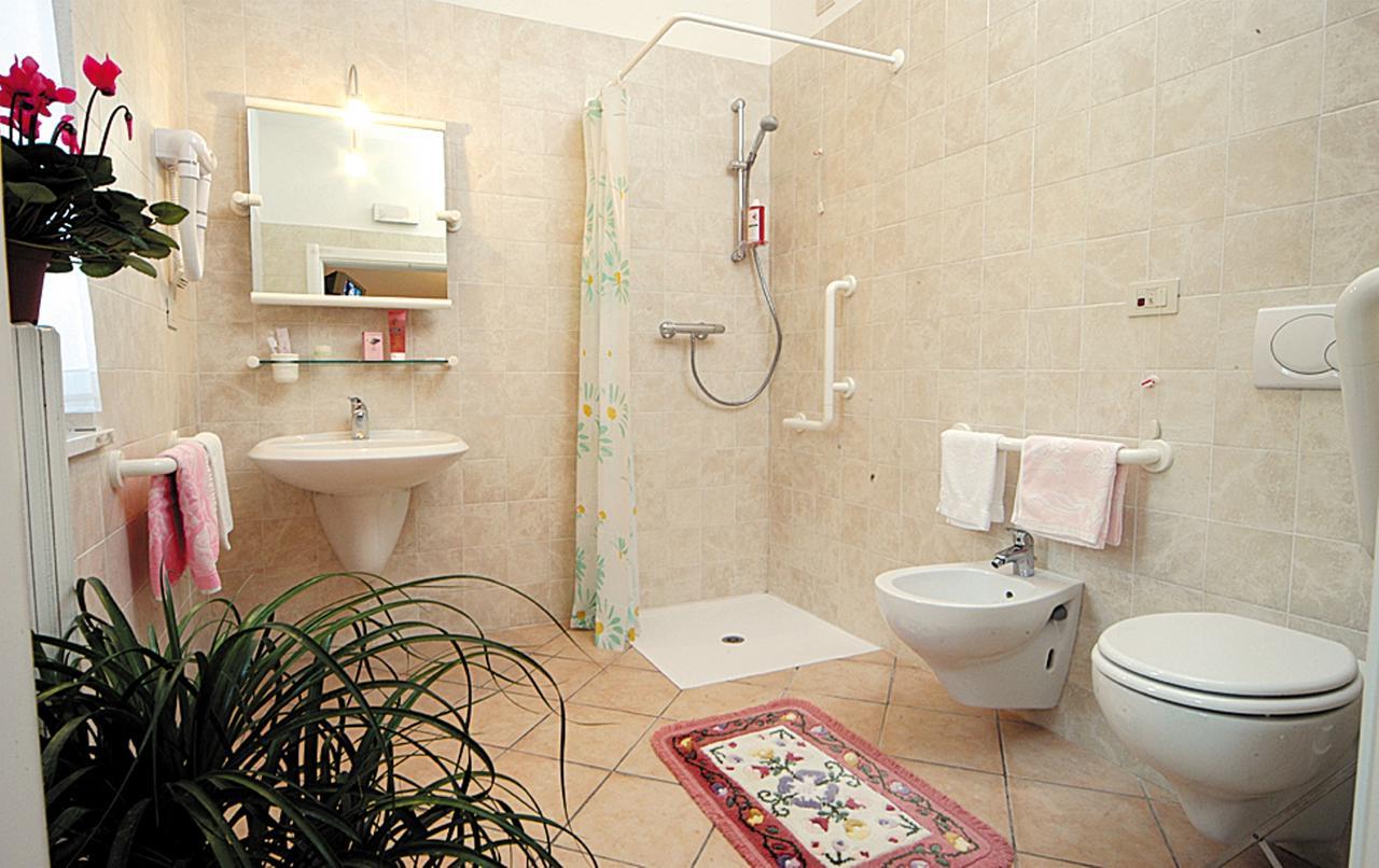 Casa Vacanze Provenzale Torre Pellice Kamer foto