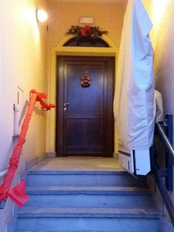 Casa Vacanze Provenzale Torre Pellice Buitenkant foto